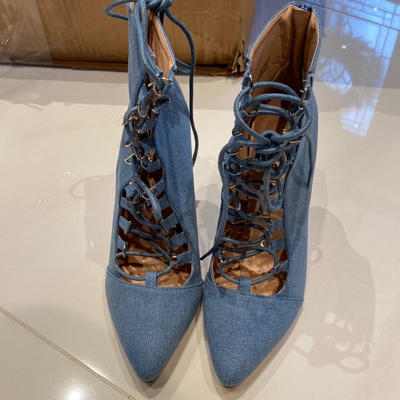 Chase+ Chloe lace up heels - Picture 1 of 6